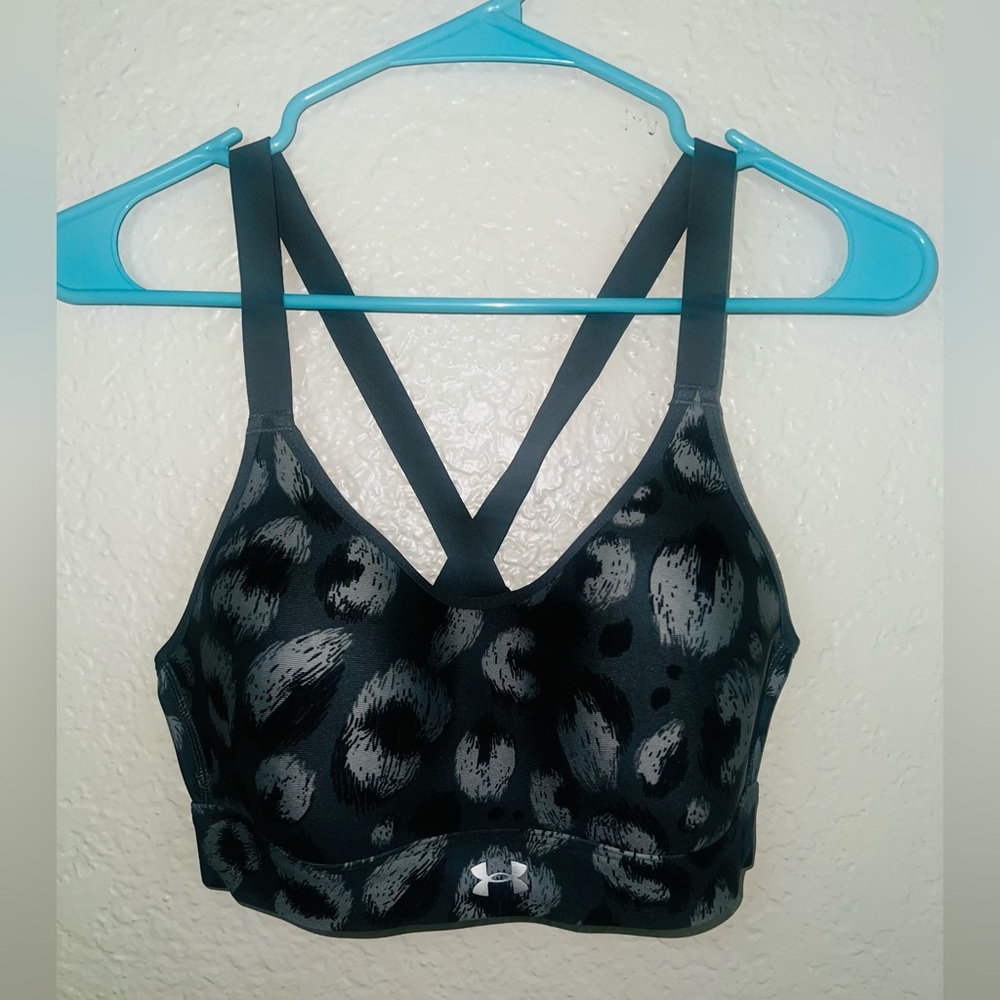 Under Amour sport bra